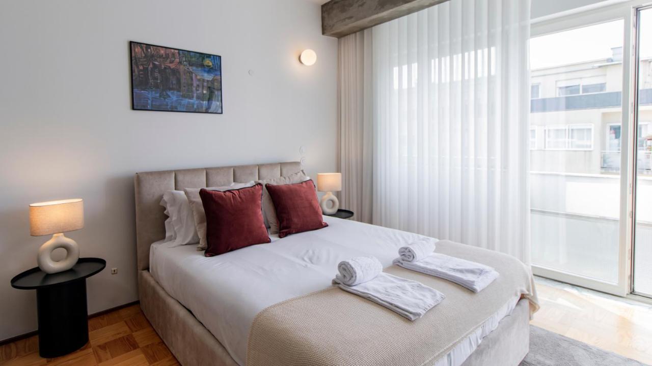Ceuta Studio Apartments By Lovelystay Porto Exterior photo